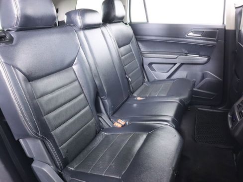 Used 2018 Volkswagen Atlas Launch Edition image 37