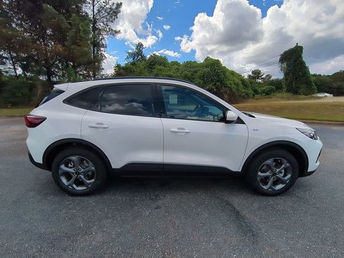 New 2026 Ford Escape ST-Line Select image 3