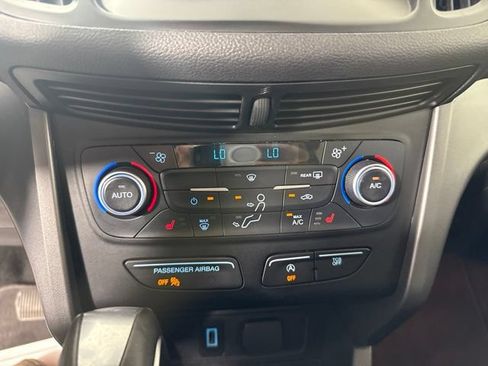 Used 2018 Ford Escape SEL AWD/4WD image 23