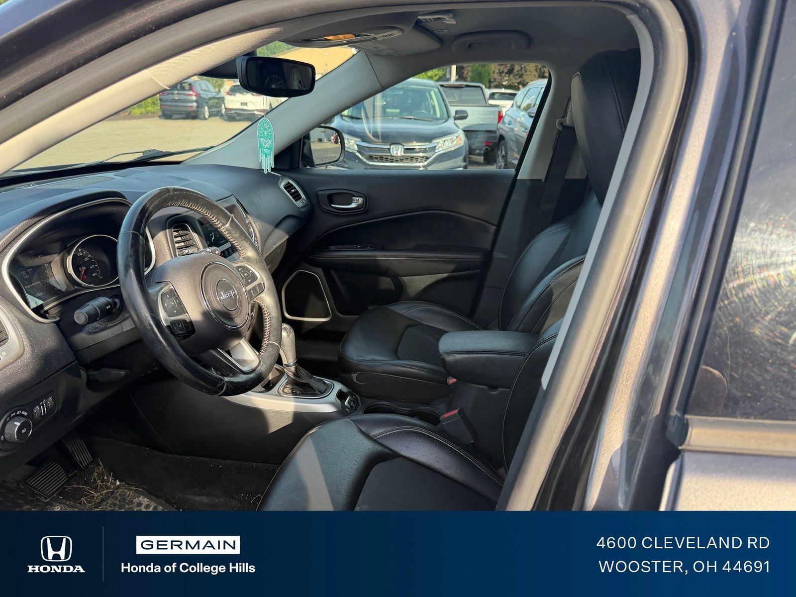 Used 2018 Jeep Compass Latitude w/ Popular Equipment Group AWD/4WD image 15