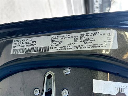 Used 2020 RAM 2500 Big Horn w/ Level 2 Equipment Group image 25