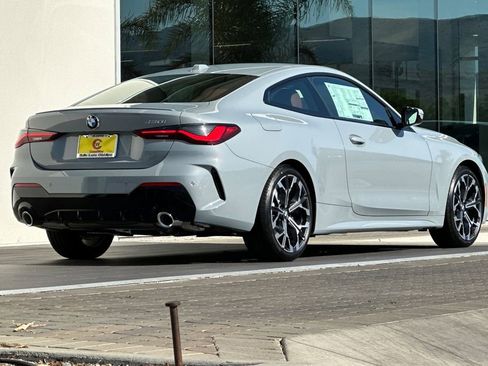 New 2026 BMW 430i Coupe w/ M Sport Package RWD image 3