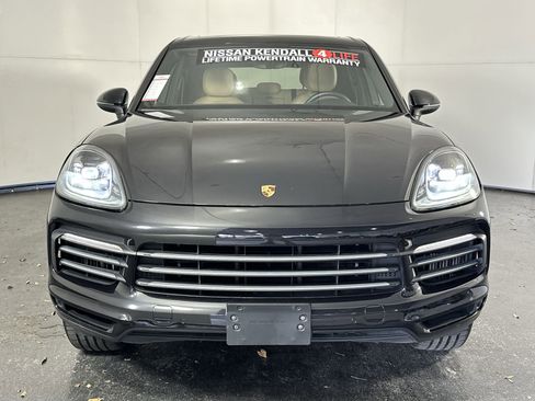 Used 2019 Porsche Cayenne image 4
