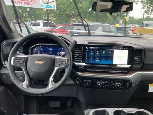 New 2026 Chevrolet Silverado 1500 LT AWD/4WD image 6