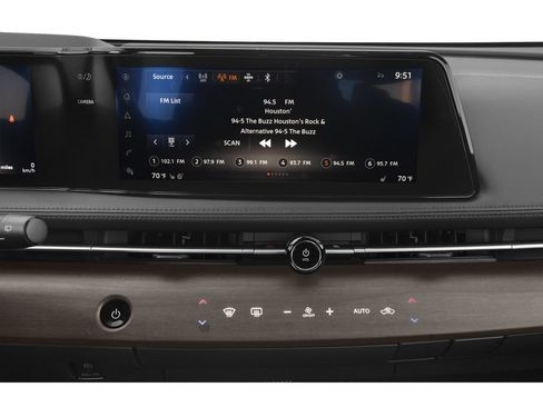 Used 2024 Nissan Ariya AWD image 9