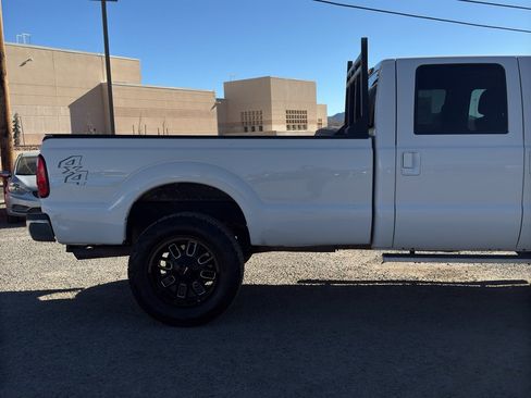 Used 2015 Ford F350 XLT w/ Advanced Security Group image 5