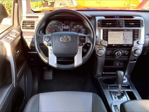 Used 2024 Toyota 4Runner SR5 Premium image 6