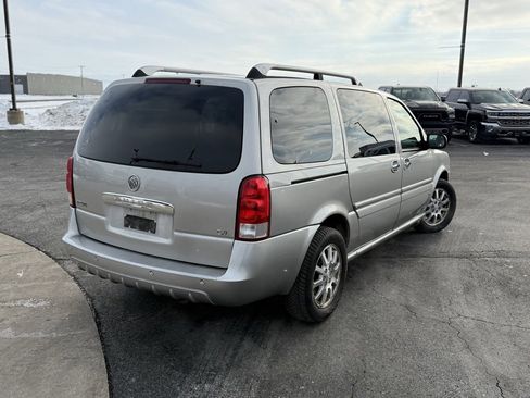 Used 2006 Buick Terraza CXL w/ Driver Confidence Package image 2
