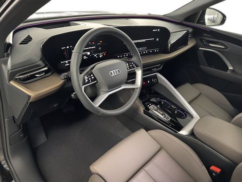 New 2025 Audi Q5 Premium Plus image 4