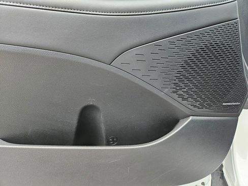 Used 2025 Hyundai Palisade Limited image 13