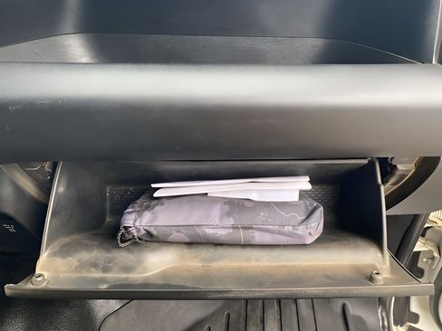 Used 2021 RAM 2500 Tradesman w/ Chrome Appearance Group image 28