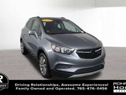 Used 2019 Buick Encore Preferred AWD/4WD image 3