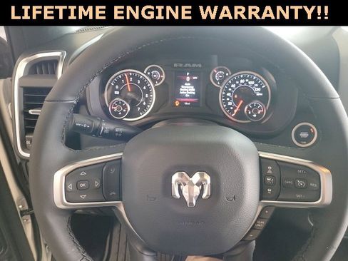 New 2025 RAM 1500 Big Horn image 23