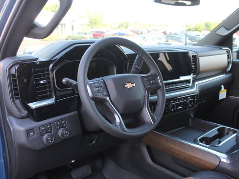 New 2026 Chevrolet Silverado 2500 High Country AWD/4WD image 10