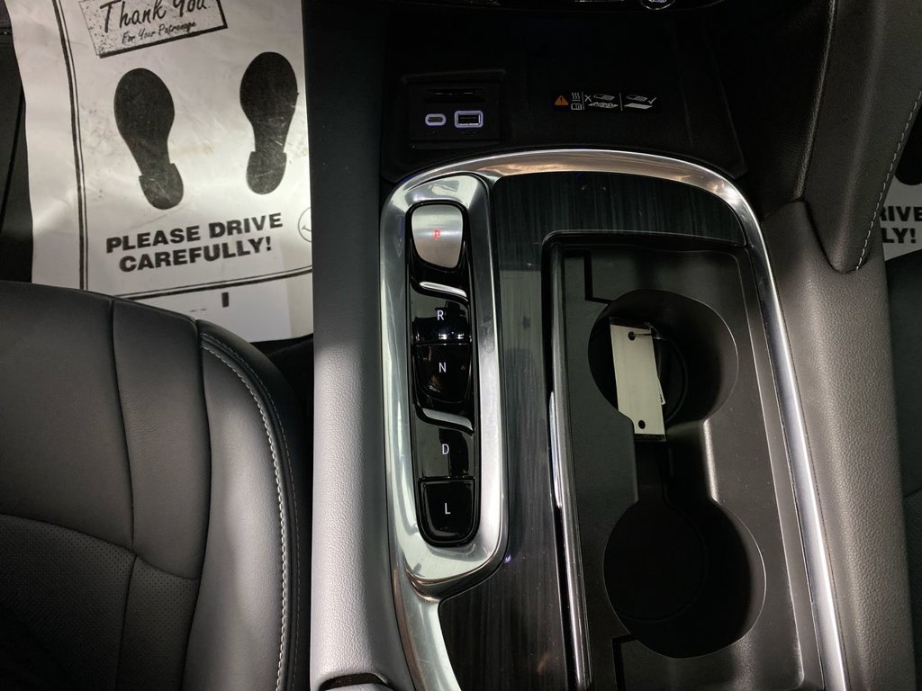 Certified 2024 Buick Enclave Essence AWD/4WD image 19
