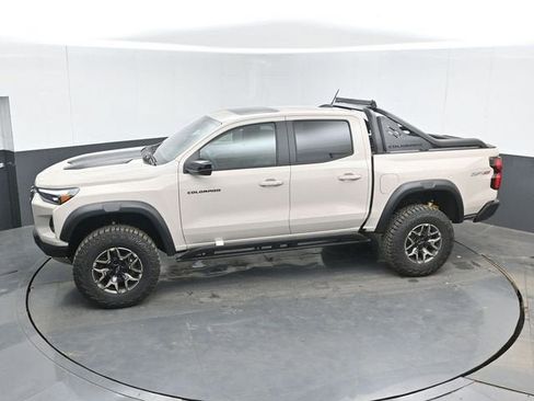 New 2026 Chevrolet Colorado Z71 w/ Midnight Edition AWD/4WD image 35
