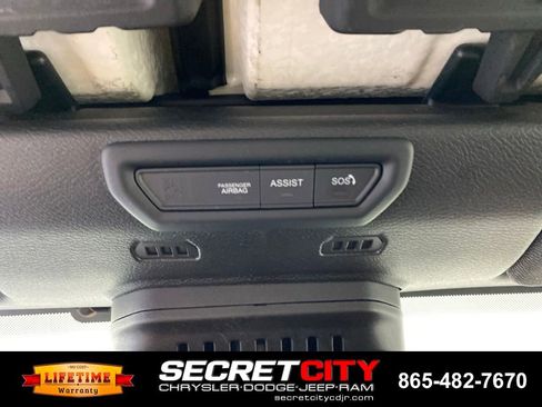 Used 2020 Jeep Gladiator Rubicon AWD/4WD image 21