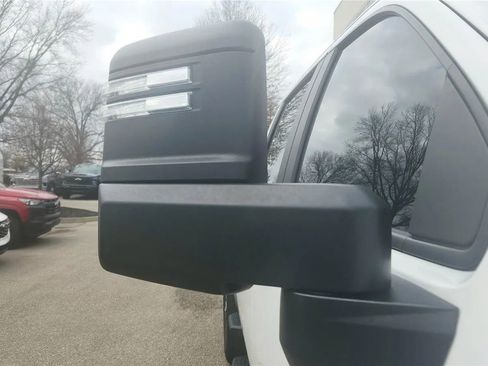 Used 2022 Chevrolet Silverado 2500 Custom w/ Gooseneck/5TH Wheel Package image 8