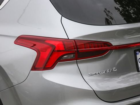Used 2023 Hyundai Santa Fe SEL Premium AWD/4WD image 11