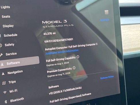 Used 2021 Tesla Model 3 Standard Range Plus RWD image 26