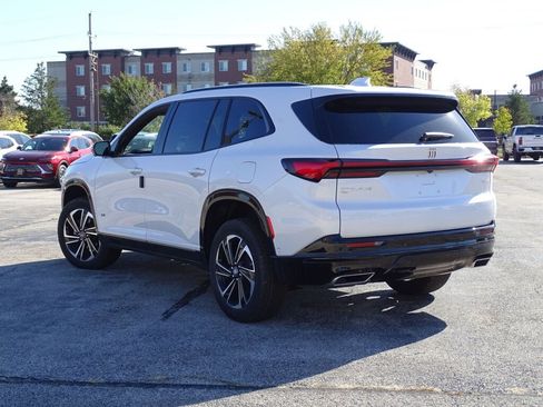 New 2025 Buick Enclave Sport Touring w/ Super Cruise Package image 18