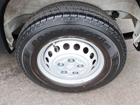 Used 2025 RAM ProMaster 2500 w/ Convenience Group FWD image 42