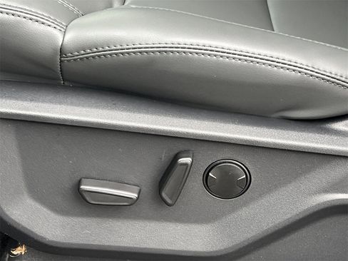 New 2026 Ford Expedition Max Active image 16