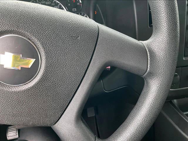 Used 2018 Chevrolet Express 3500 LT w/ LT Preferred Equipment Group RWD image 21