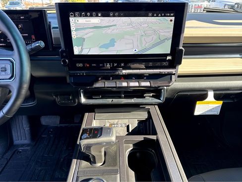 New 2026 GMC Hummer EV 3X image 12