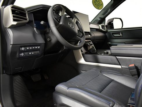 Used 2026 Toyota Tundra Platinum image 18