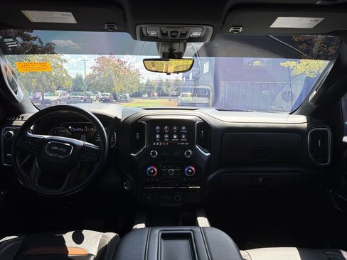 Used 2022 GMC Sierra 1500 AT4 w/ AT4 Premium Package AWD/4WD image 22