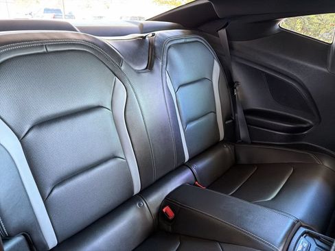 Certified 2023 Chevrolet Camaro SS RWD image 28