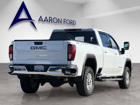 Used 2021 GMC Sierra 2500 SLE w/ SLE Value Package; image 5