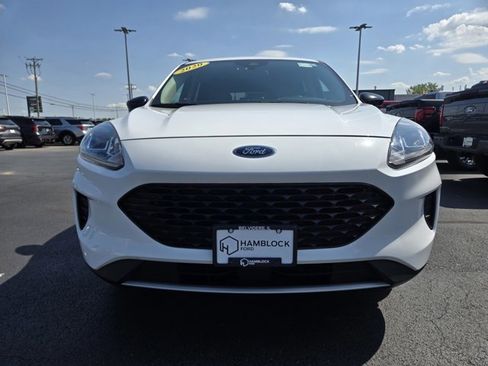 Used 2020 Ford Escape SE Sport image 38