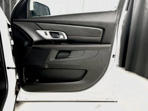Used 2015 GMC Terrain SLE AWD/4WD image 37
