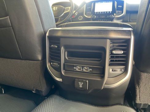 New 2022 RAM 2500 Big Horn w/ Level C Equiment Group image 28