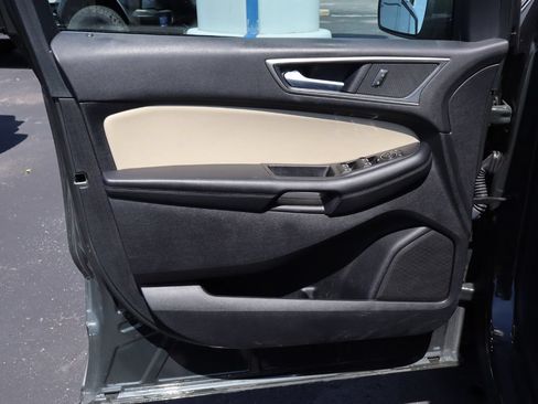 Certified 2024 Ford Edge SEL w/ Cargo Accessory Package AWD/4WD image 16