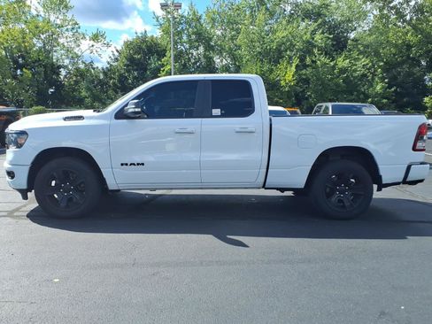 Used 2022 RAM 1500 Big Horn w/ Night Edition AWD/4WD image 8