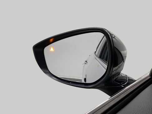 New 2025 MAZDA CX-30 AWD 2.5 S w/ Select Sport Pkg image 19