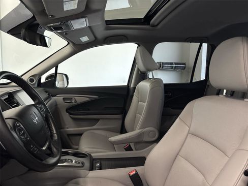 Used 2022 Honda Ridgeline RTL image 12