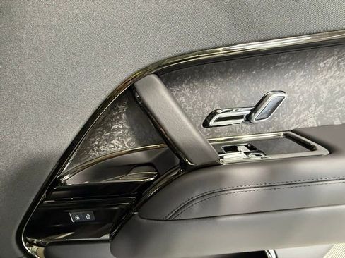 New 2025 Land Rover Range Rover Sport SV Edition Two image 29