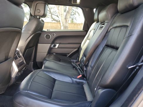 Used 2018 Land Rover Range Rover Sport SE AWD/4WD image 18