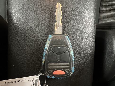 Used 2013 Jeep Patriot Latitude FWD image 30