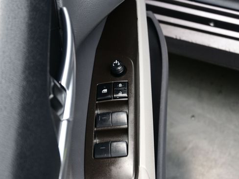 Used 2024 Toyota Camry LE FWD image 10