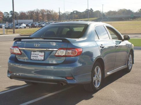 Used 2013 Toyota Corolla S image 16