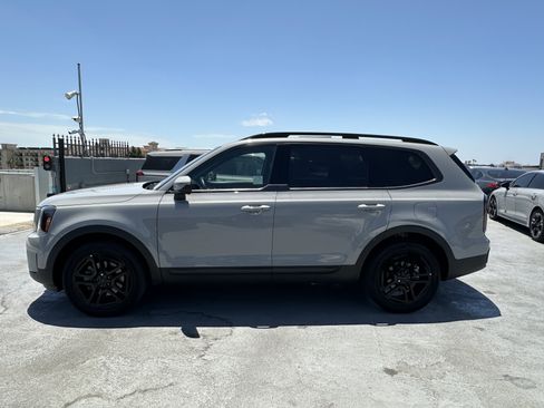 Certified 2025 Kia Telluride EX X-Line AWD/4WD image 3