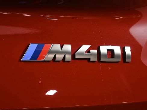 Used 2025 BMW Z4 M40i w/ Premium Package image 41