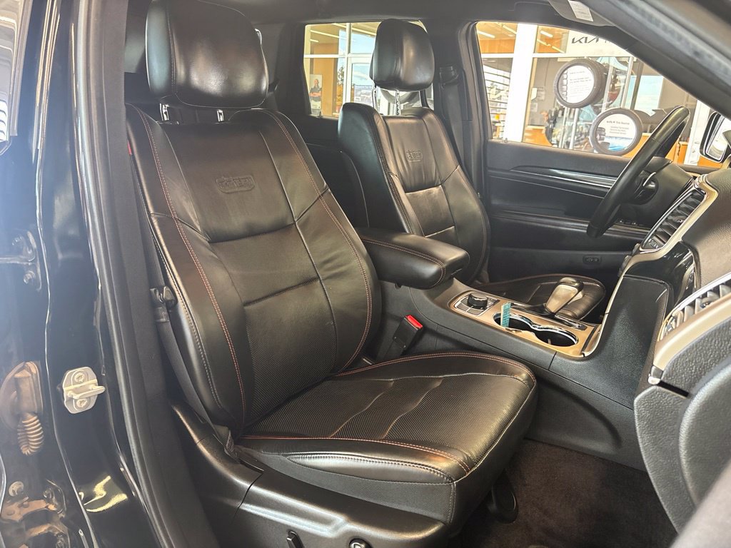 Used 2017 Jeep Grand Cherokee Limited 75th Anniversary AWD/4WD image 12