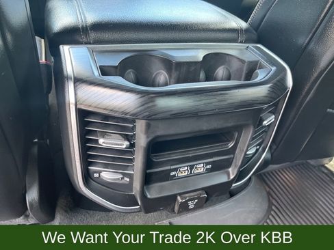 Used 2023 RAM 1500 Laramie image 12