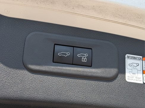Used 2022 Lexus NX 350 AWD image 12
